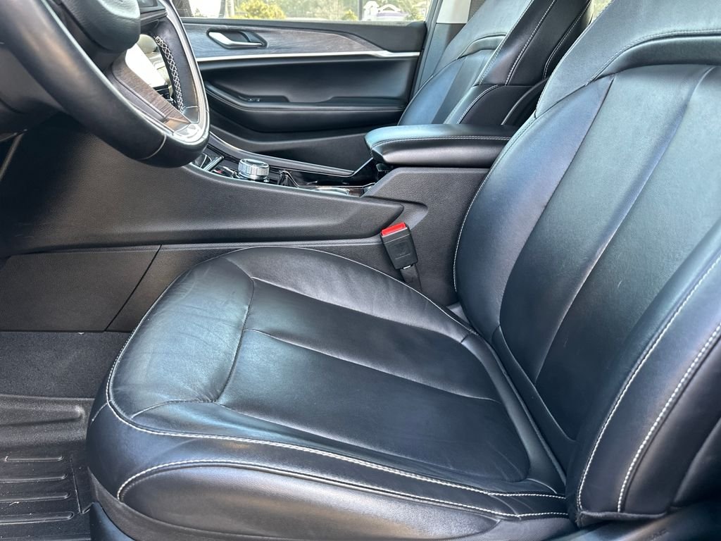 Used 2022 Jeep Grand Cherokee L Limited