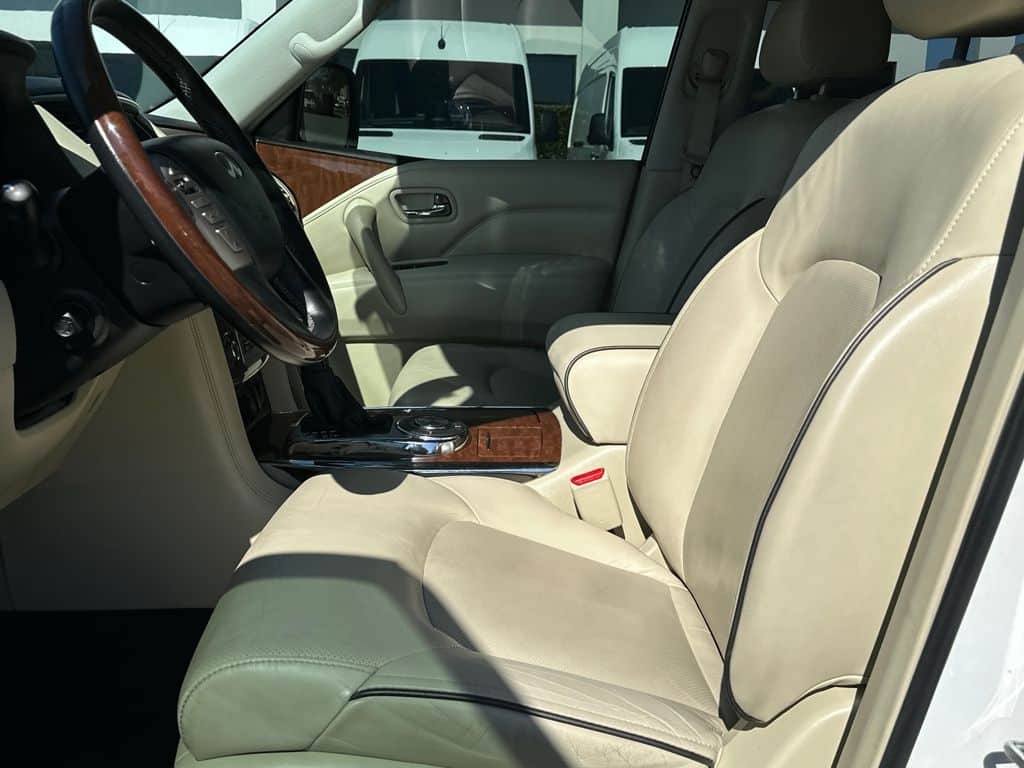 Pre-Owned 2019 INFINITI QX80 LUXE