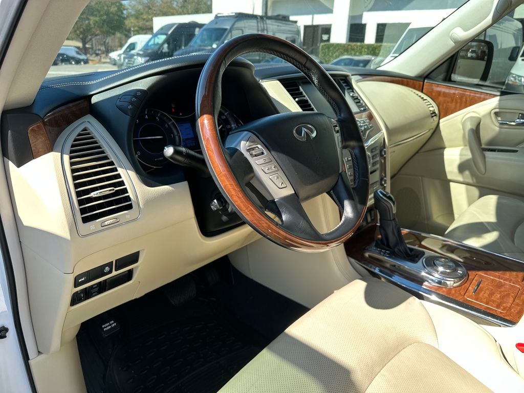 Pre-Owned 2019 INFINITI QX80 LUXE
